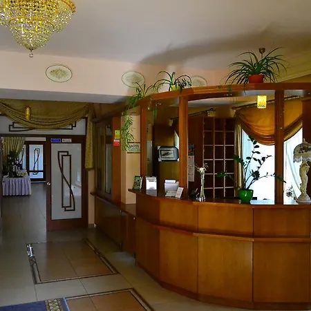 فندق Rajski Ogrod رشيشوف
